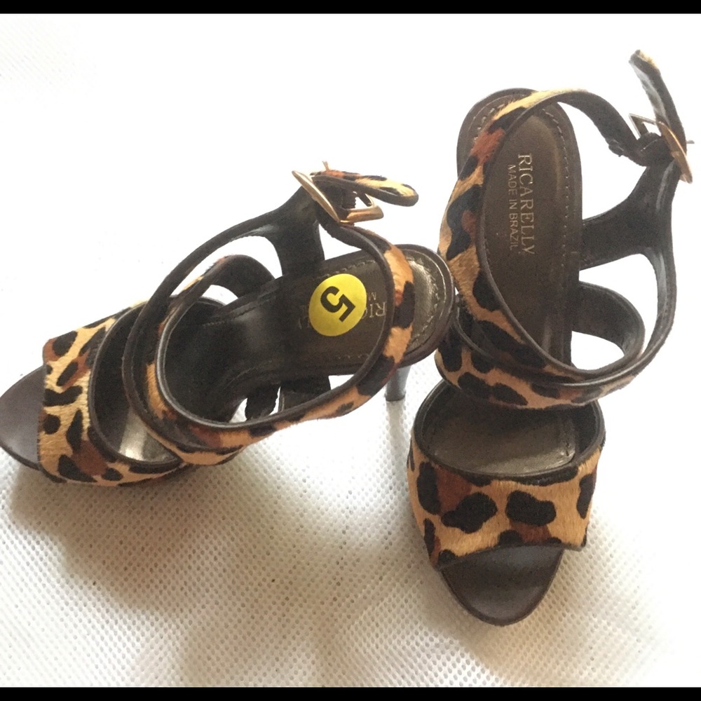 Ricarelly Leopard Print Heels Size 5